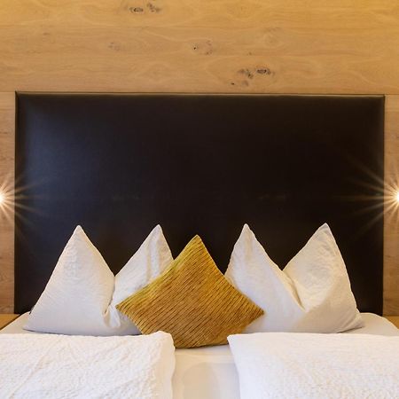 Garni Kostner Hotel โอติเซ ภายนอก รูปภาพ