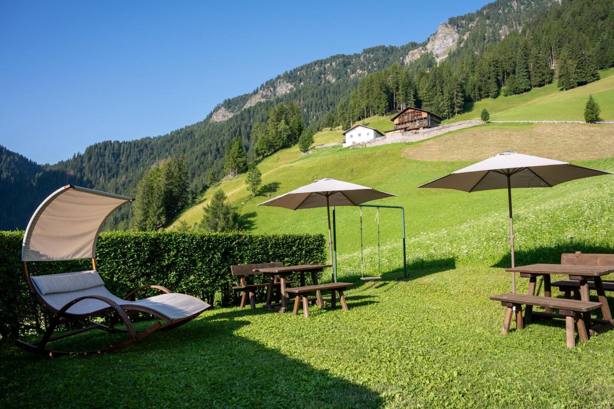 Garni Kostner Hotel โอติเซ ภายนอก รูปภาพ