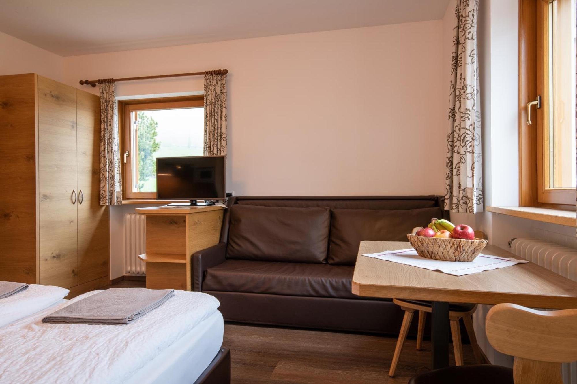 Garni Kostner Hotel โอติเซ ภายนอก รูปภาพ