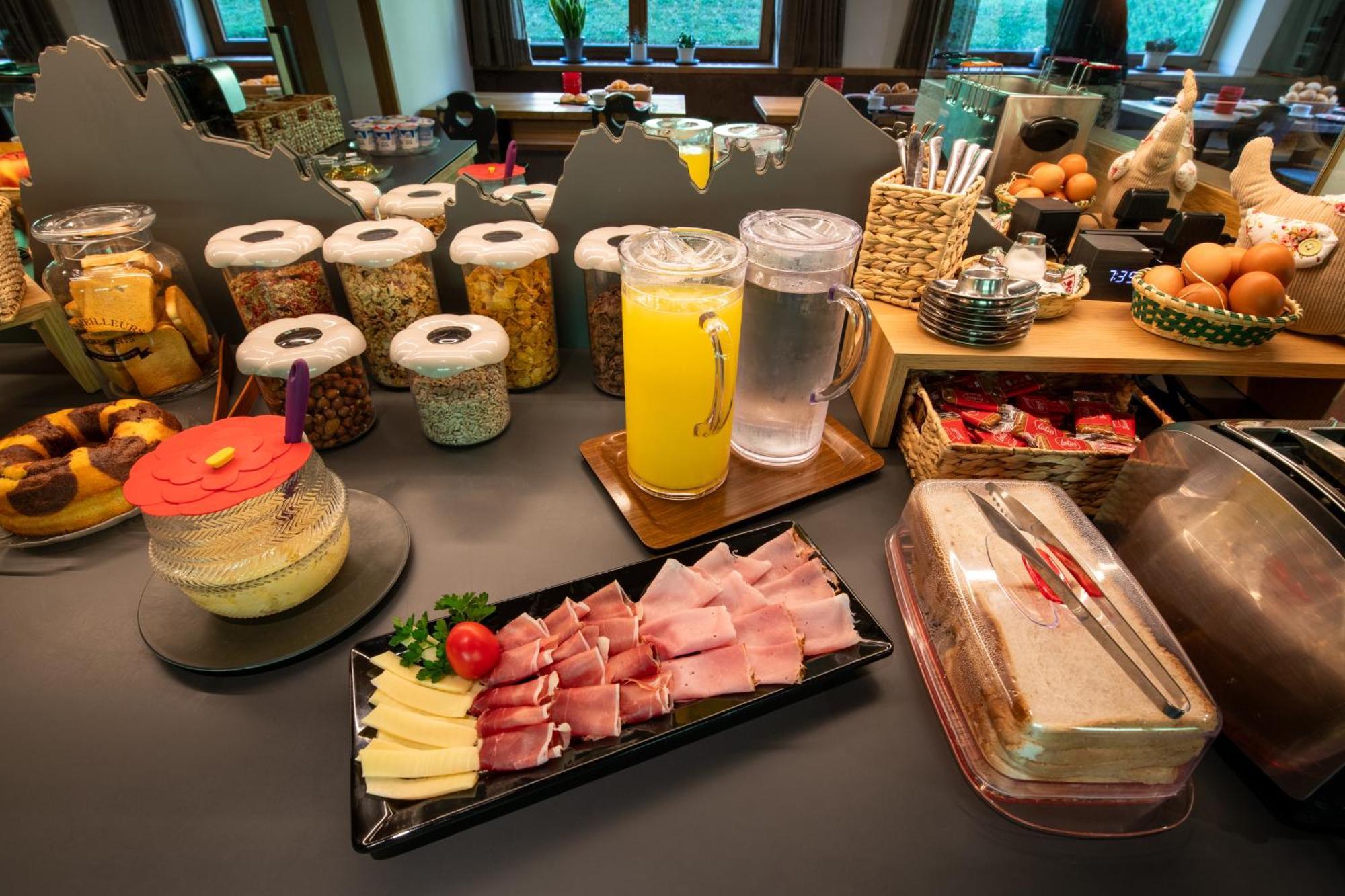 Garni Kostner Hotel โอติเซ ภายนอก รูปภาพ