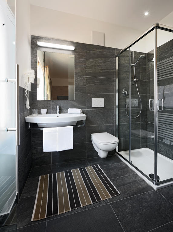 Garni Kostner Hotel โอติเซ ภายนอก รูปภาพ