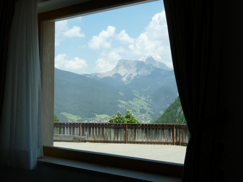 Garni Kostner Hotel โอติเซ ภายนอก รูปภาพ